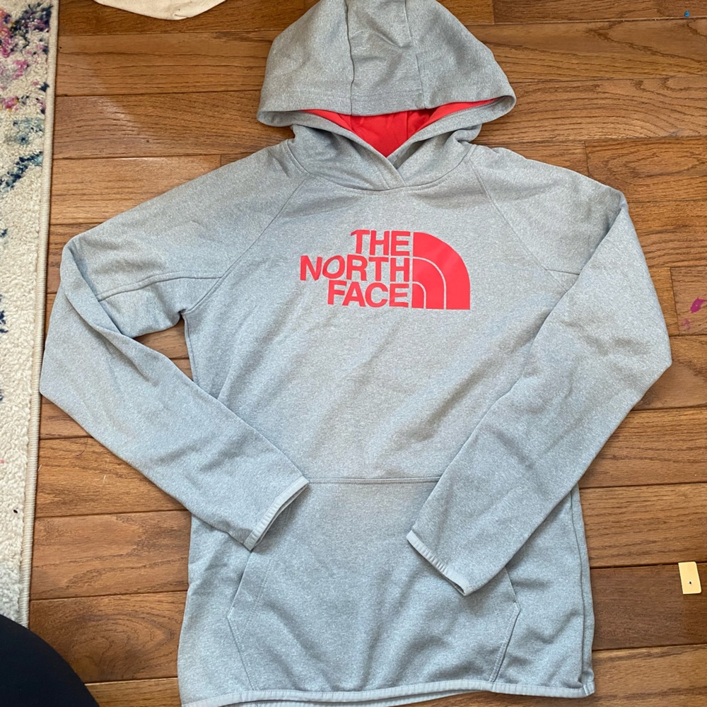 Women’s Northface Sweatshirt
